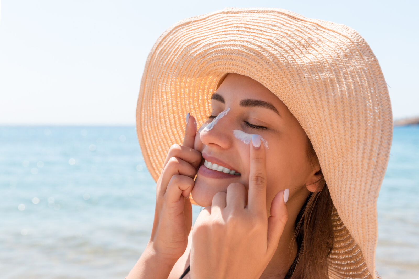 ¡Protege tu piel del sol este verano con estos consejos!