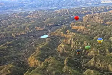 Descubre la emoción del turismo activo en Granada: ¡Todo lo que necesitas saber!