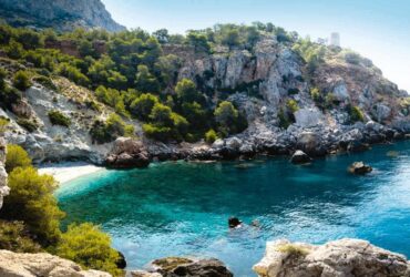 Descubre la Belleza de Costa Tropical Granada: El Paraíso en la Costa Andaluza Descubre la Belleza de Costa Tropical Granada: El Paraíso en la Costa Andaluza