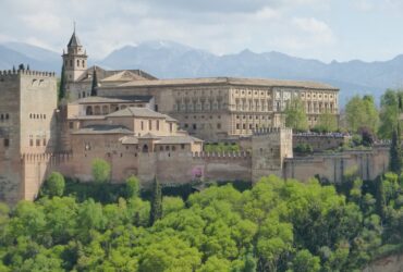 Descubre cómo llamar a un taxi en Granada de manera rápida y sencilla taxi granada llamar