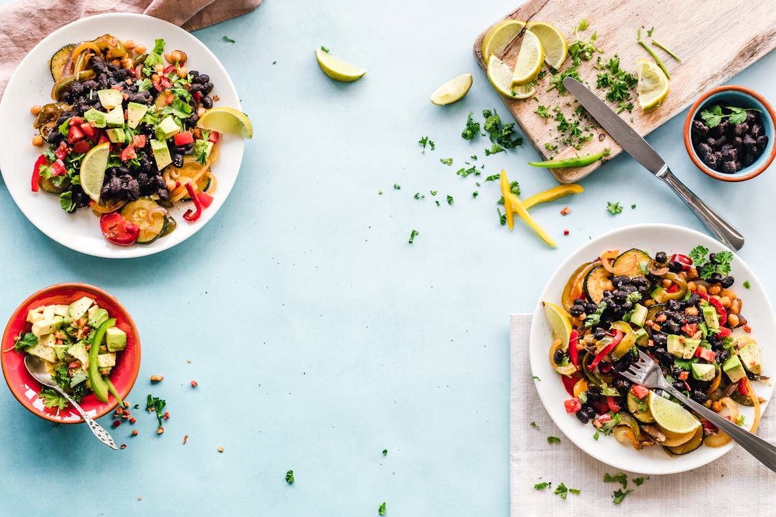 Plato de comida saludable preparado en pocos minutos