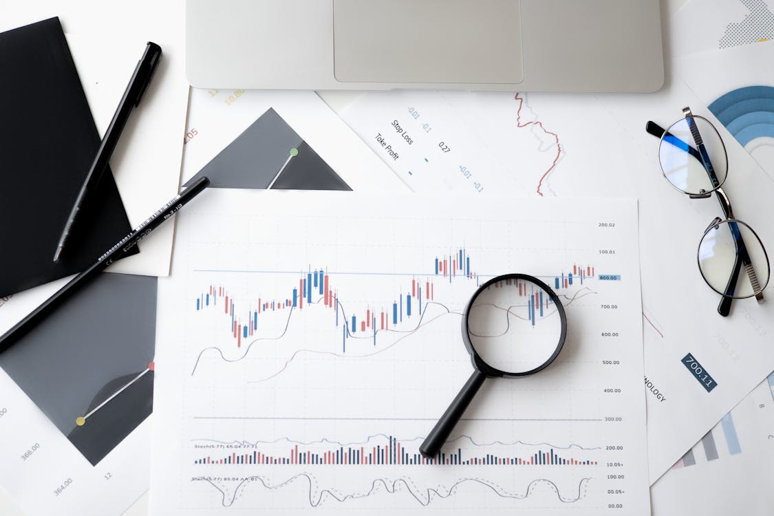 Gráficos de inversión y finanzas personales para principiantes